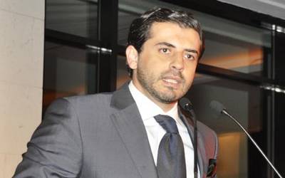 المستشار الملكي ياسر الزناكي: أول جزء من المساعدات الخليجة قريبا