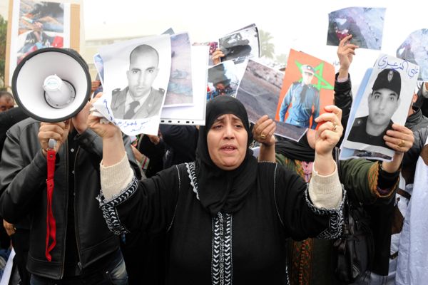الرباط.. عائلات ضحايا أحداث اكديم إزيك في بهو المحكمة العسكرية (صور)