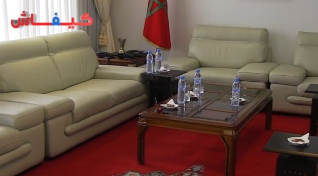 الوزير الشوباني: هادا هو الصالون اللي قالو شريتو بـ12 مليون سنتيم (فيديو)
