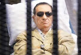 حسب محامي الرئيس الأسبق: سيطلق سراح مبارك خلال 48 ساعة