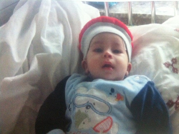 الطفل سعد يعاني.. وزارة الصحة توافق على عملية لزرع النخاع ووزارة العدل ترفض
