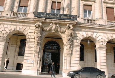 بعثة استطلاعية برلمانية فرنسية: الوضعية الاقتصادية في الجزائر تدعو إلى القلق
