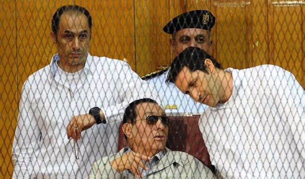 مصر.. إعادة محاكمة مبارك