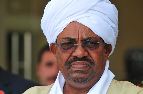 بمناسبة إعادة انتخابه رئيسا لجمهورية السودان.. الملك يهنئ عمر حسن البشير