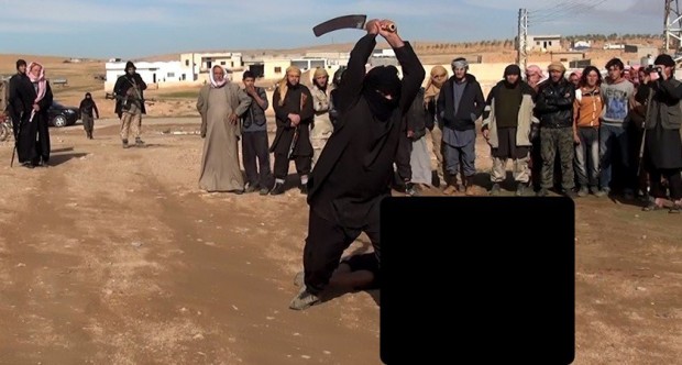 داعش.. قطع رأس سيدتين بتهمة السحر