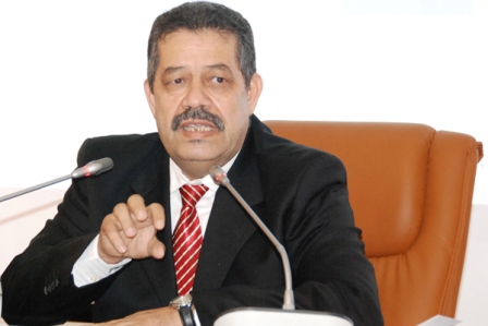 عطيوني الجهة ولا نصوت على البيجيدي.. شباط يبتز الدولة؟