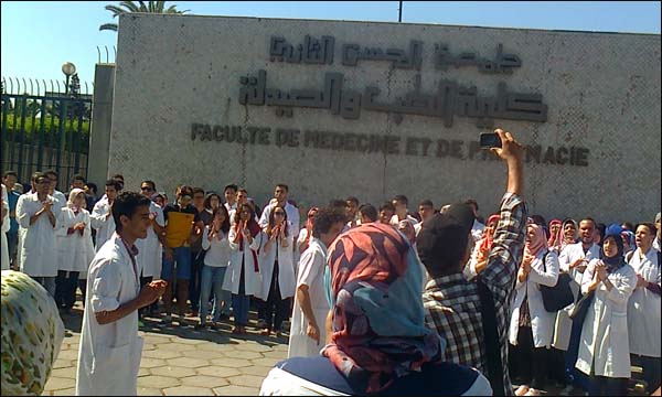 بعد لقائهم بعمداء كليات الطب.. أولياء طلبة الطب يدعمون موقف أبنائهم