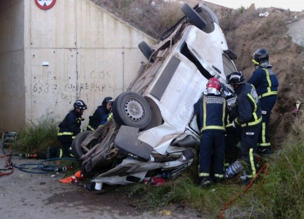 إسبانيا.. مقتل 5 مغاربة في حادث سير (صور)