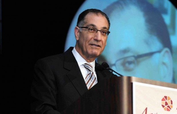 السفير الأمريكي السابق في الرباط: منجزات المغرب في مجال حقوق الإنسان تستحق الإشادة