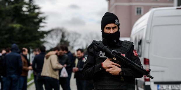 تركيا.. مقتل مدنيين وإصابة عسكريين