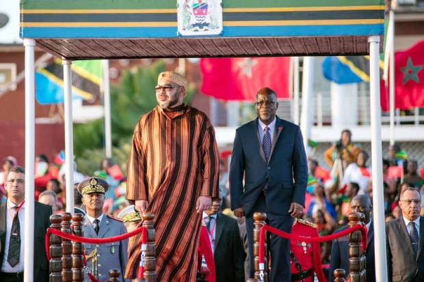 تنزانيا.. توقيع اتفاقيات بحضور الملك والرئيس ماغوفولي