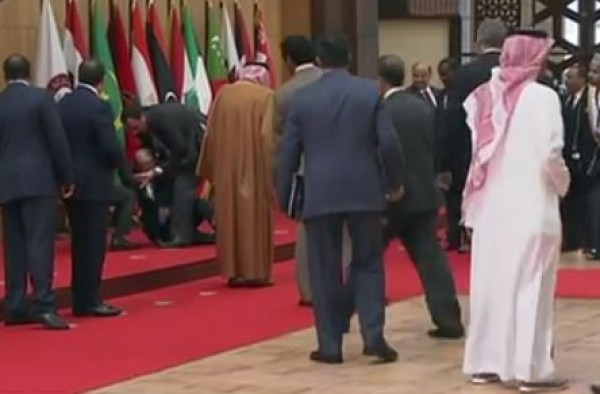 القمة العربية في الأردن.. السقوط الحر! (فيديوهات)