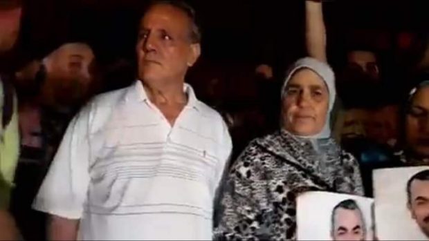والد الزفزافي: اعتقال ابني قدر (فيديو)