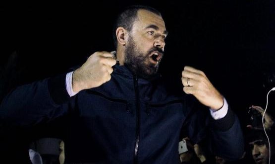 ناصر الزفزافي يصرخ في المحكمة: عجلوا بإعدامي لأكون شهيد الوطن!