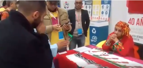 بالفيديو من المهرجان العالمي للشباب والطلاب في روسيا.. انفصالي يحاول استفزاز الوفد المغربي