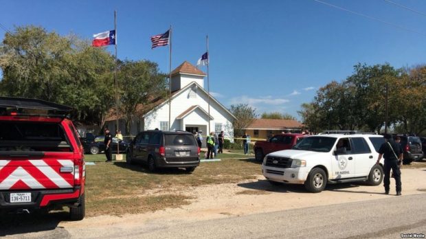 القرطاس في أمريكا.. ضحايا في هجوم مسلح في كنيسة