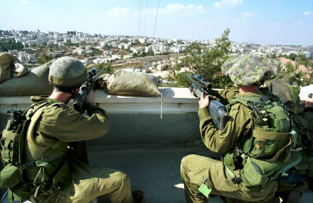 فلسطين.. الجيش الاسرائيلي يقصف غزة برا وجوا