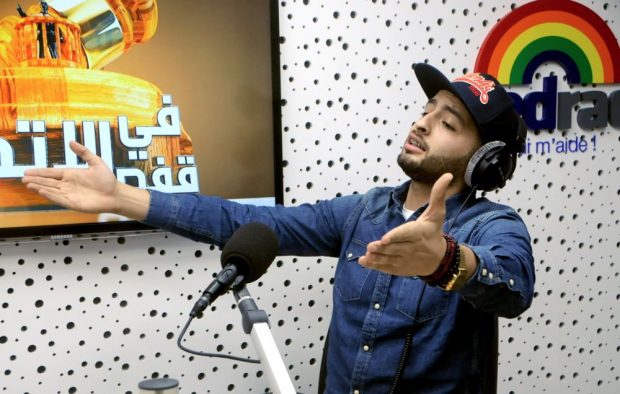 أمينوكس: أنا من أنجح الفنانين وصوتي حنين ولكن ما عنديش صوت أم كلثوم ولا عبد الحليم