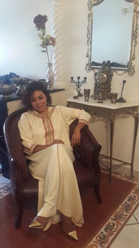 خولة مجاهد.. من الروك للجلابة
