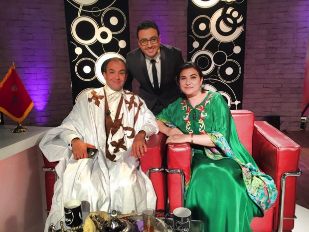 على دوزيم.. رشيد الوالي وزوجته في “رشيد شو”