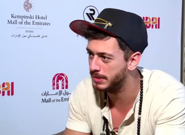 أغنية “ماشي ساهل” في حملة الكتاب.. لمجرد غاضب من التقدم والاشتراكية (فيديو)