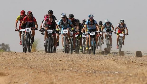 لأول مرة.. الدراجة المغربية في المسابقة الدولية “Titan Desert 2016” (فيديو)