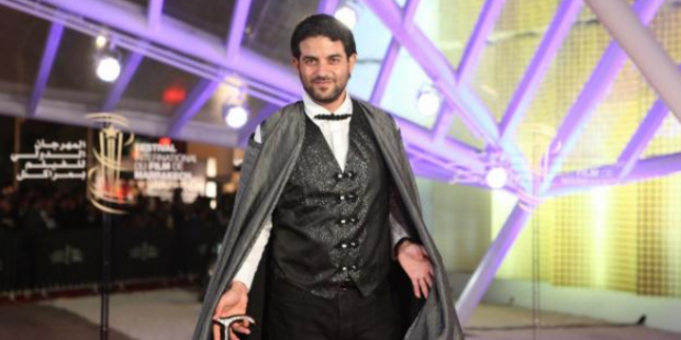 الممثل هشام بهلول لناصر الزفزافي: أنا عياش وأفتخر!