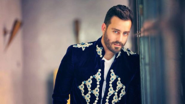 بجميع اللغات.. فنان لبناني يشرح كلمة “واعرة”