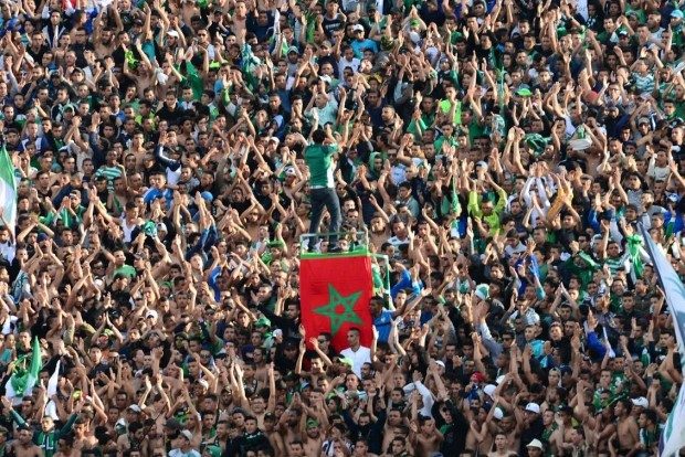 الجزائر.. شبابيك خاصة لأنصار الرجاء