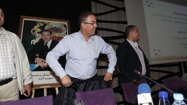 ملف العقوبات حاضر.. لقجع يلتقي بلاتر