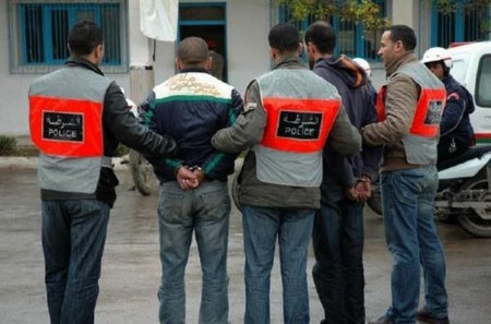 مخدرات واختطاف وتعذيب ومحاولة قتل.. “كيكس” و”كيطا” في قبضة بوليس تطوان