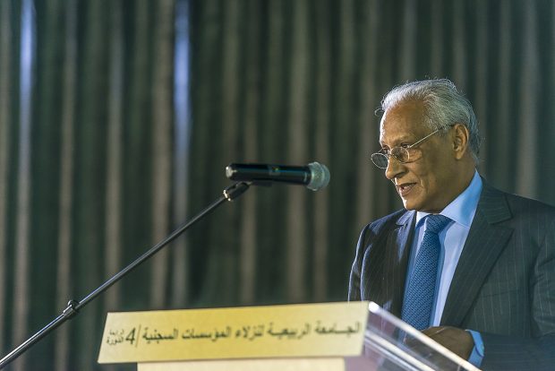 التامك مقشّب مع رئيسة الهاكا: دشني وخودي معاك الباروك ديال الحبس!