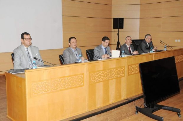 التقى مدبري قطاع التعليم.. الوزير أمزازي يبحث عن إعادة الثقة في المدرسة