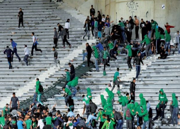 بين الحبس والبراءة.. القضاء يحكم على مشاغبي مباراة الرجاء والكوكب