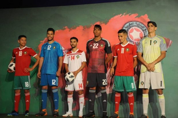 بالصور.. تقديم القميص الرسمي للمنتخب في كأس العالم