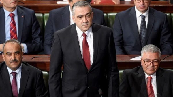 إقالة وزير الداخلية التونسي بسبب غرق قارب للهجرة.. شي يحرك وشي يتحرك