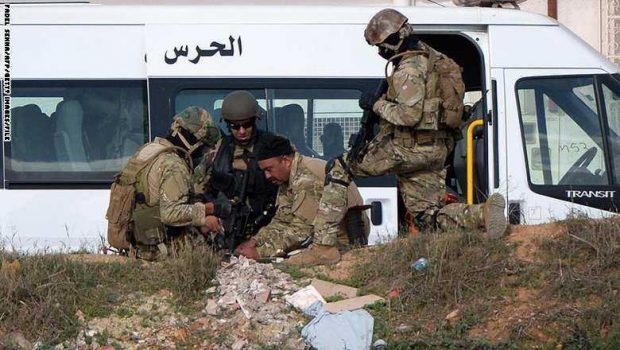 مقتل 8 من عناصر الأمن.. الإرهاب يضرب تونس من جديد