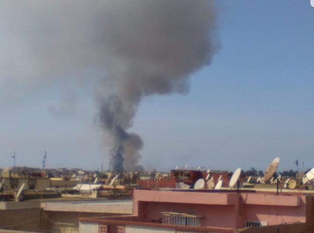 بالفيديو من المحمدية.. حريق كبير في مصنع للأغطية