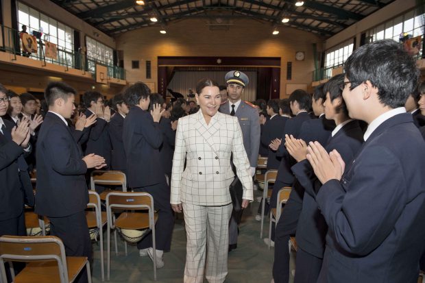 بالصور من طوكيو.. تفاصيل زيارة الأميرة للا حسناء إلى مدرسة أوموري