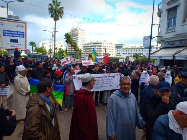بالصور من كازا.. أمازيغ في مسيرة للمطالبة بوقف “هجمات” الرحل والحلوف!!