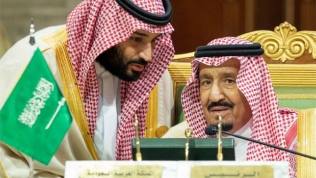 شمل الخارجية والحرس الوطني والإعلام.. تعديل وزاري واسع في السعودية