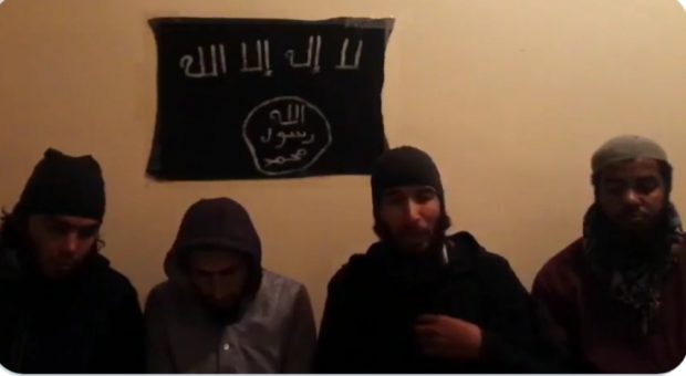 الفيديو الذي يعلن فيه قتلة السائحتين مبايعة زعيم داعش.. الوكيل العام للملك يقدم الحقيقة