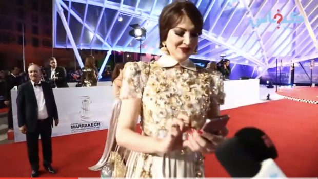 مهرجان مراكش.. الراقصة نور تستعرض أنوثتها على البساط الأحمر