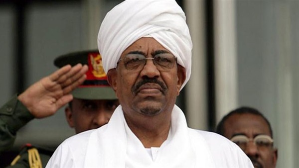 السودان.. نقل عمر البشير إلى السجن
