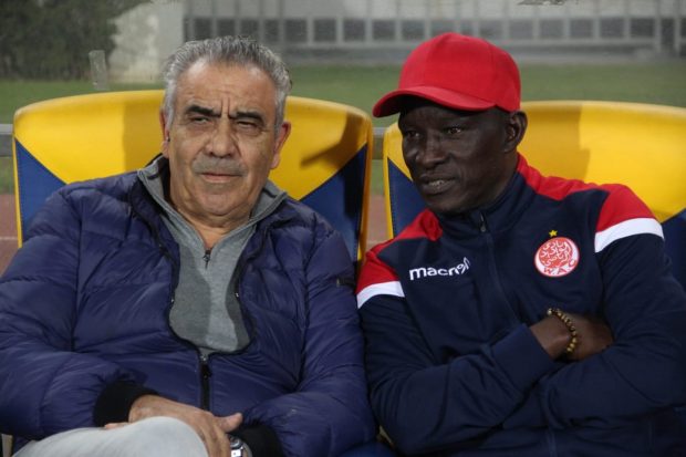 البنزرتي: الوداد والرجاء قدما مباراة في المستوى وشرفا الكرة المغربية