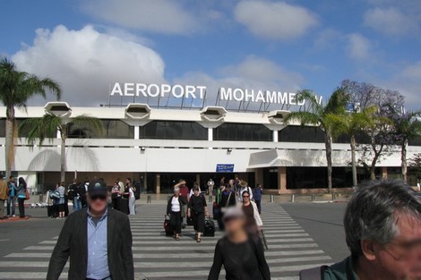 بعد إلغاء استمارة المعلومات.. افتتاح منطقة مراقبة جديدة خاصة بالمسافرين المغاربة
