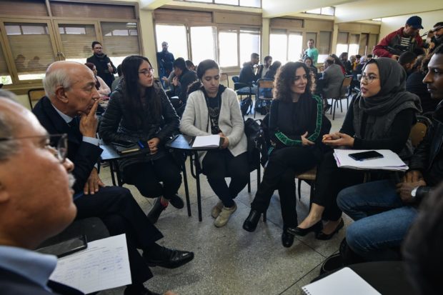 بالصور من الجديدة.. أعضاء لجنة النموذج التنموي يستمعون إلى طلبة جامعة أبي شعيب الدكالي