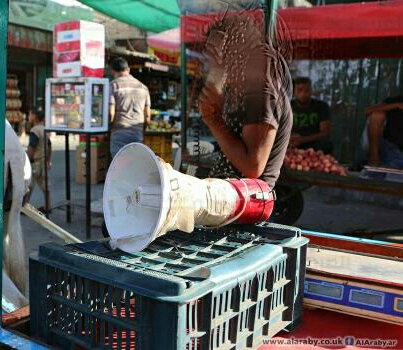 شدوه البوليس.. بائع متجول في سوق الأربعاء كيبرح بكورونا