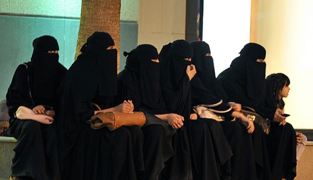 صدق أو لا تصدق.. مجلة أمريكية تصنف السعودية كأفضل دولة للعيش بالنسبة إلى النساء!
