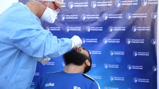 مازال عندهم كورونا.. حالة شفاء وإصابة جديدة في اتحاد طنجة